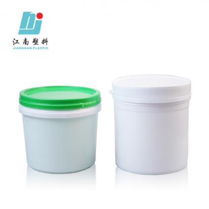 一升涂料罐2
